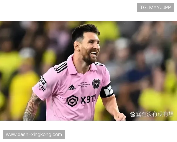 梅西：天赋与努力交织的传奇之路，足坛巨星的无尽追求与突破